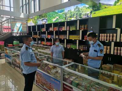 涇源縣市場(chǎng)監(jiān)督管理局開(kāi)展旅游景區(qū)專項(xiàng)檢查行動(dòng)