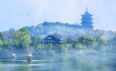 這三個湖泊各有特色,西湖雖美,卻也不能獨(dú)占鰲頭